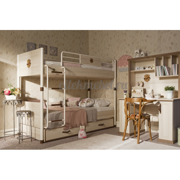 Детский стол Cilek Royal St